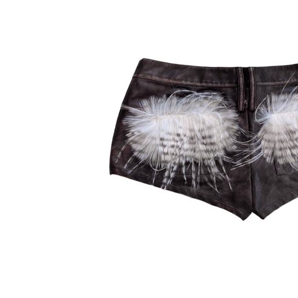 Brown y2k patchwork leather low waist shorts with fur - Picture 3 of 4